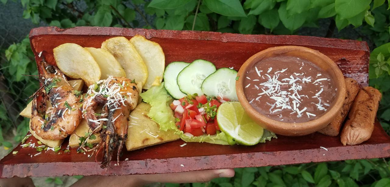 Parriteja, manjar culinario en el municipio de Chalchuapa