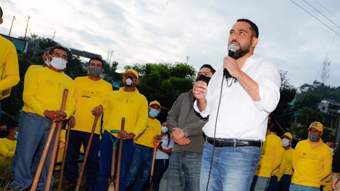 Ministerio de Gobernación realiza jornada de limpieza en las comunidades El Éxito y Modelo 3 de San Salvador