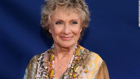La actriz de televisión Cloris Leachman muere a los 94 años