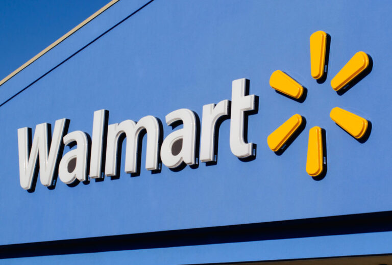 EEOC demanda a Walmart por discriminación a persona con discapacidad