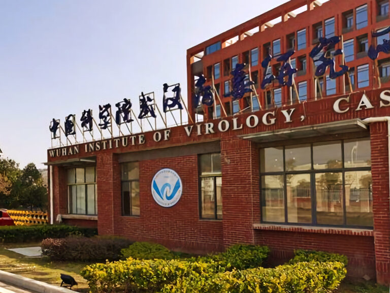 Equipo de OMS visita el instituto de virología de Wuhan en China
