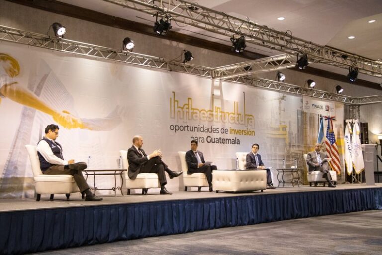 Presentan la conferencia “Infraestructura: oportunidades de inversión para Guatemala”
