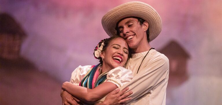 El Ballet Folklórico Nacional se luce presentando “Casamiento indígena en Izalco”