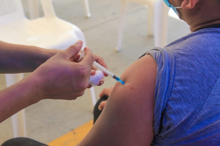 Más de 3 mil extranjeros han sido vacunados contra el COVID-19 en El Salvador