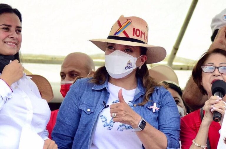 Xiomara Castro declara su victoria como presidenta de Honduras