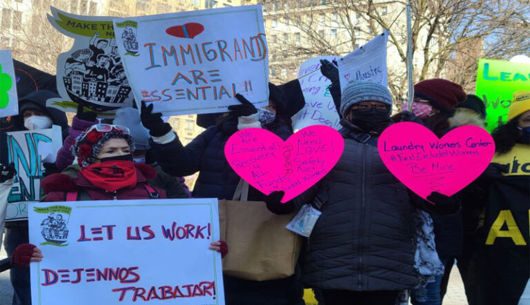 Migrantes exigen a legisladores medidas políticas contra el desempleo como muestra de «amor»