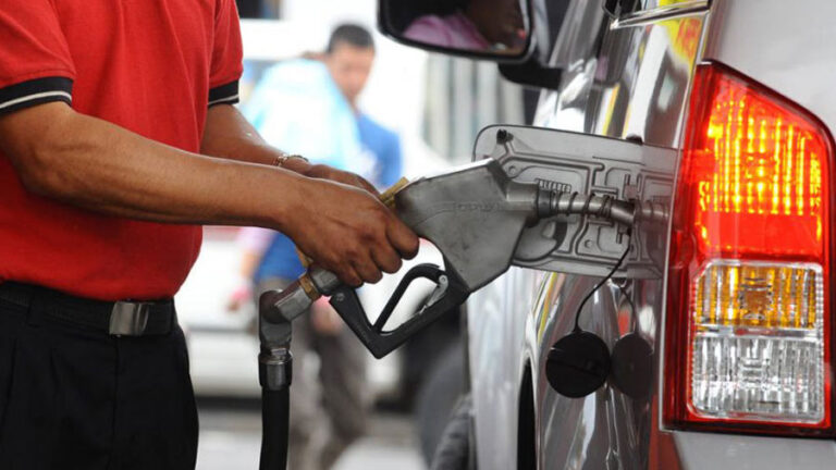 Asamblea Legislativa aprueba subsidio a la gasolina por dos meses