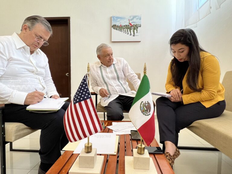 López Obrador y Biden mantienen un encuentro virtual sobre migración