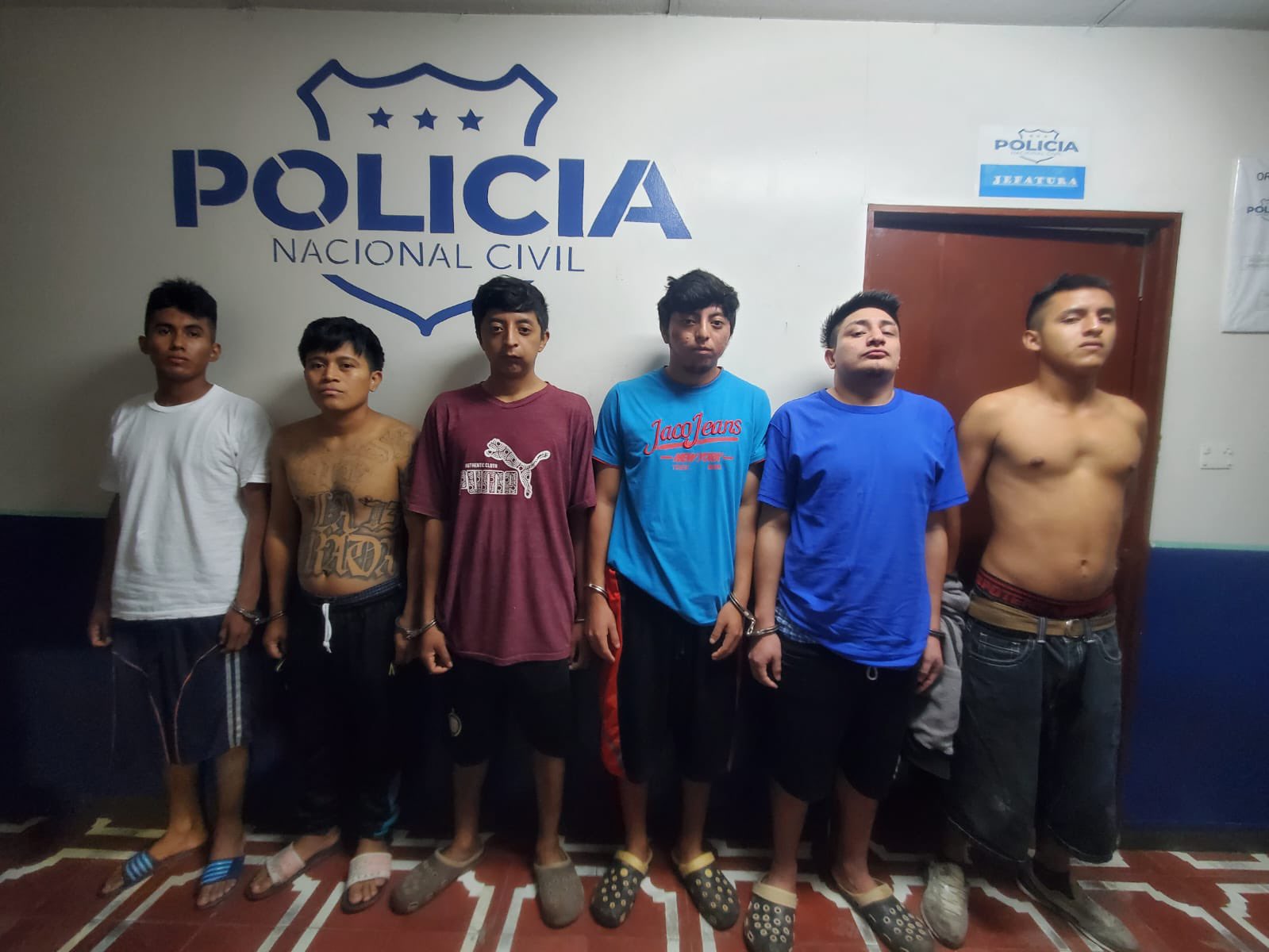 PNC captura a miembros de estructura criminal en San Pedro Perulapán ante denuncia al 123