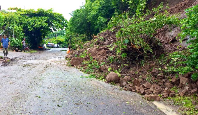 Al menos ocho personas han fallecido por las  lluvias y deslizamientos de tierra desde mayo en El Salvador