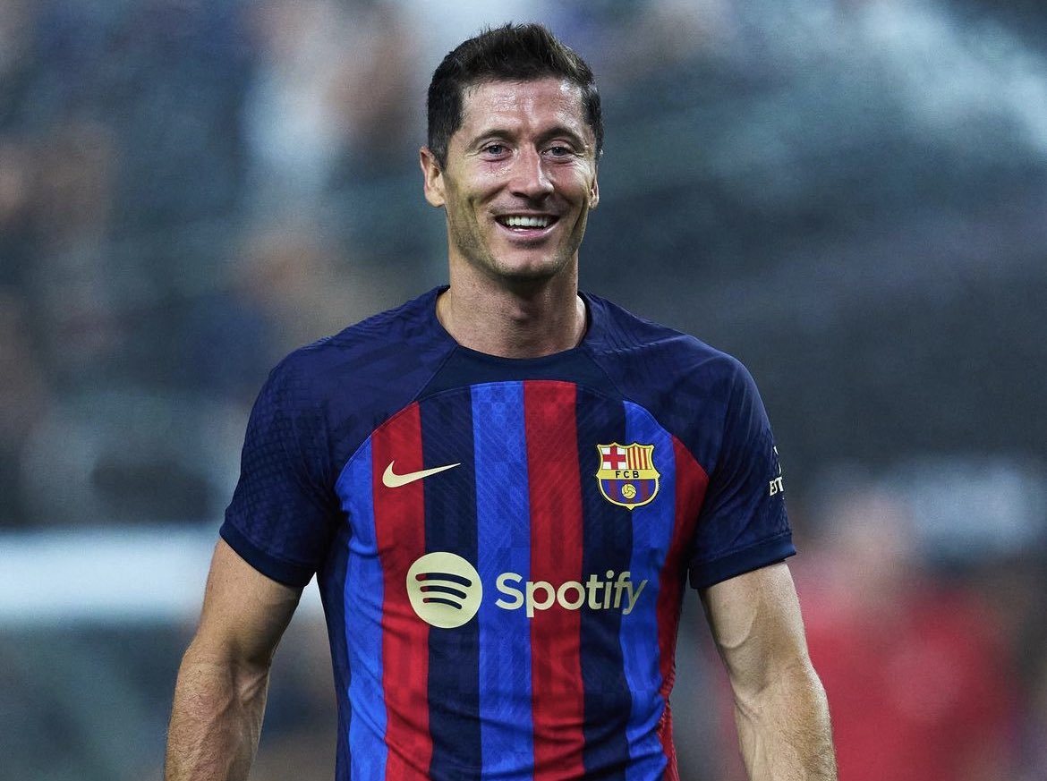 El FC Barcelona presentará a Robert Lewandowski en agosto en el Spotify Camp Nou 