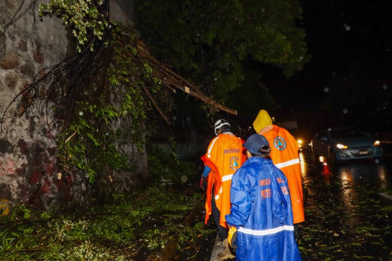 Emiten Alerta Estratificada por lluvias en el país con Alerta Naranja para San Salvador