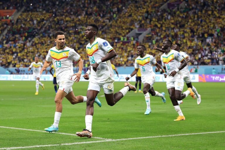 Senegal elimina a Ecuador y pasa a octavos del mundial después de 20 años