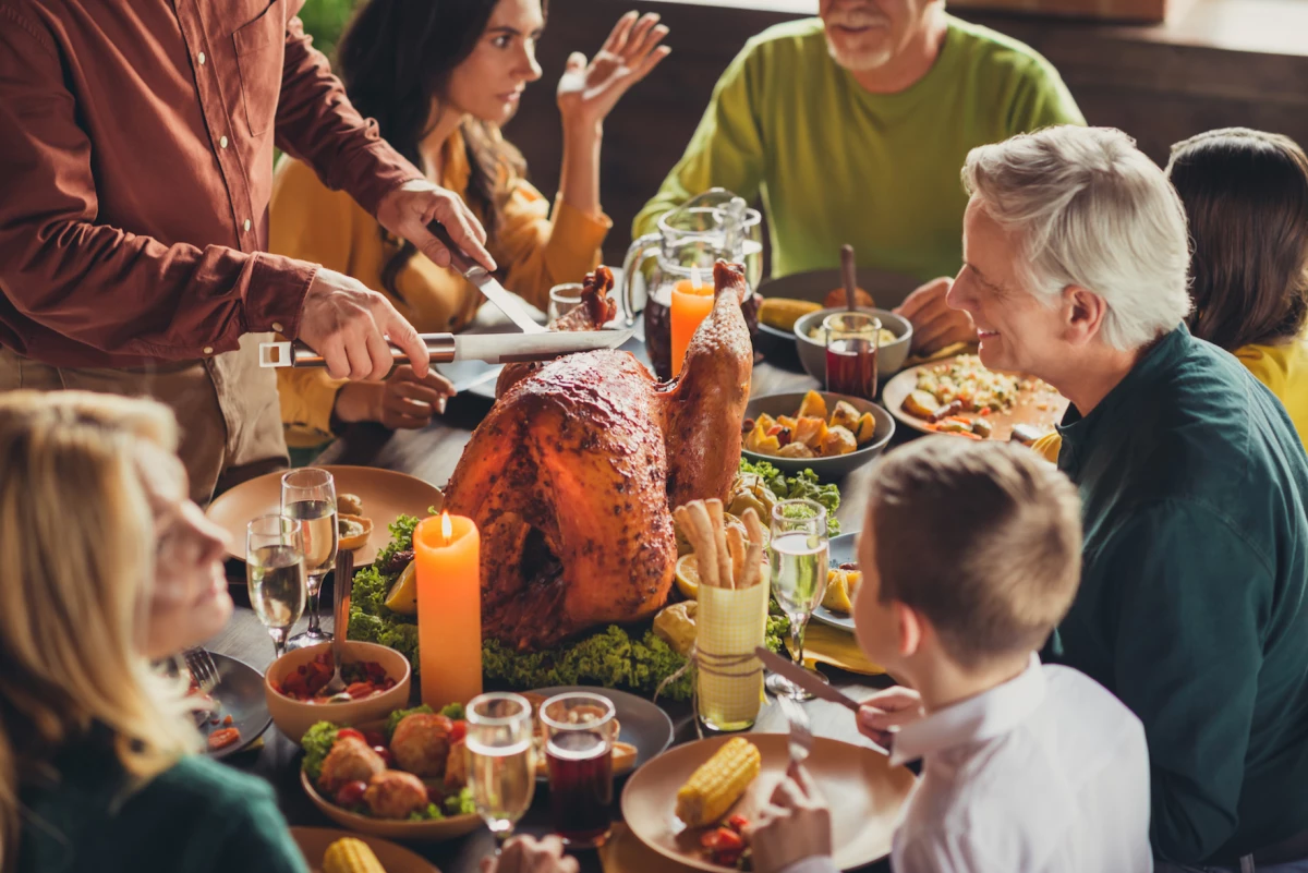 EEUU celebra la cena de Acción de Gracias más cara tras una subida récord del 20% en los alimentos