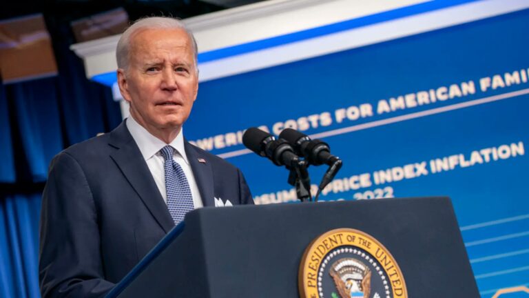 Biden cumple dos años como presidente de EEUU marcado por el escándalo de los documentos clasificados